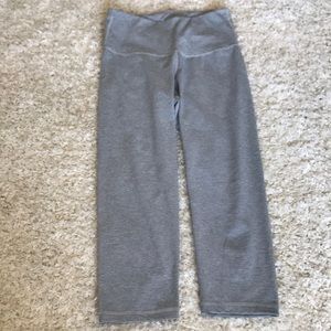 Old Navy Crop Yoga Pant